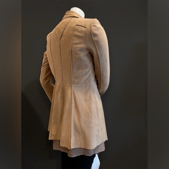 $648‼️BCBGMaxAzria Suede Camel Draped Blazer Coat Jacket Minimalist Quite Luxury - Picture 5 of 12